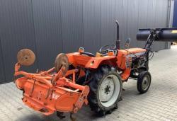 Traktor Kubota L2202 (1662969563/9)