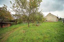 Prodej RD + 2x stodola, pozemek 2076 m2, Obořiště u Dobříše (6376605/11)