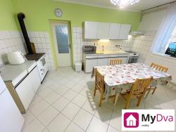 BOŽICE - pronájem rodinného domu 3+1, 100 m2 , 150 m2 pozemek (6816/11)